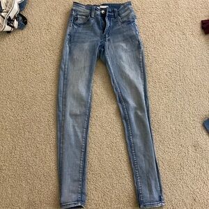 Skinny jeans!!! light wash!!! size 0!!